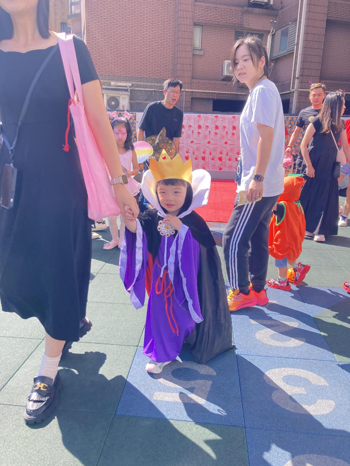 幼兒園-萬聖節親子闖關派對